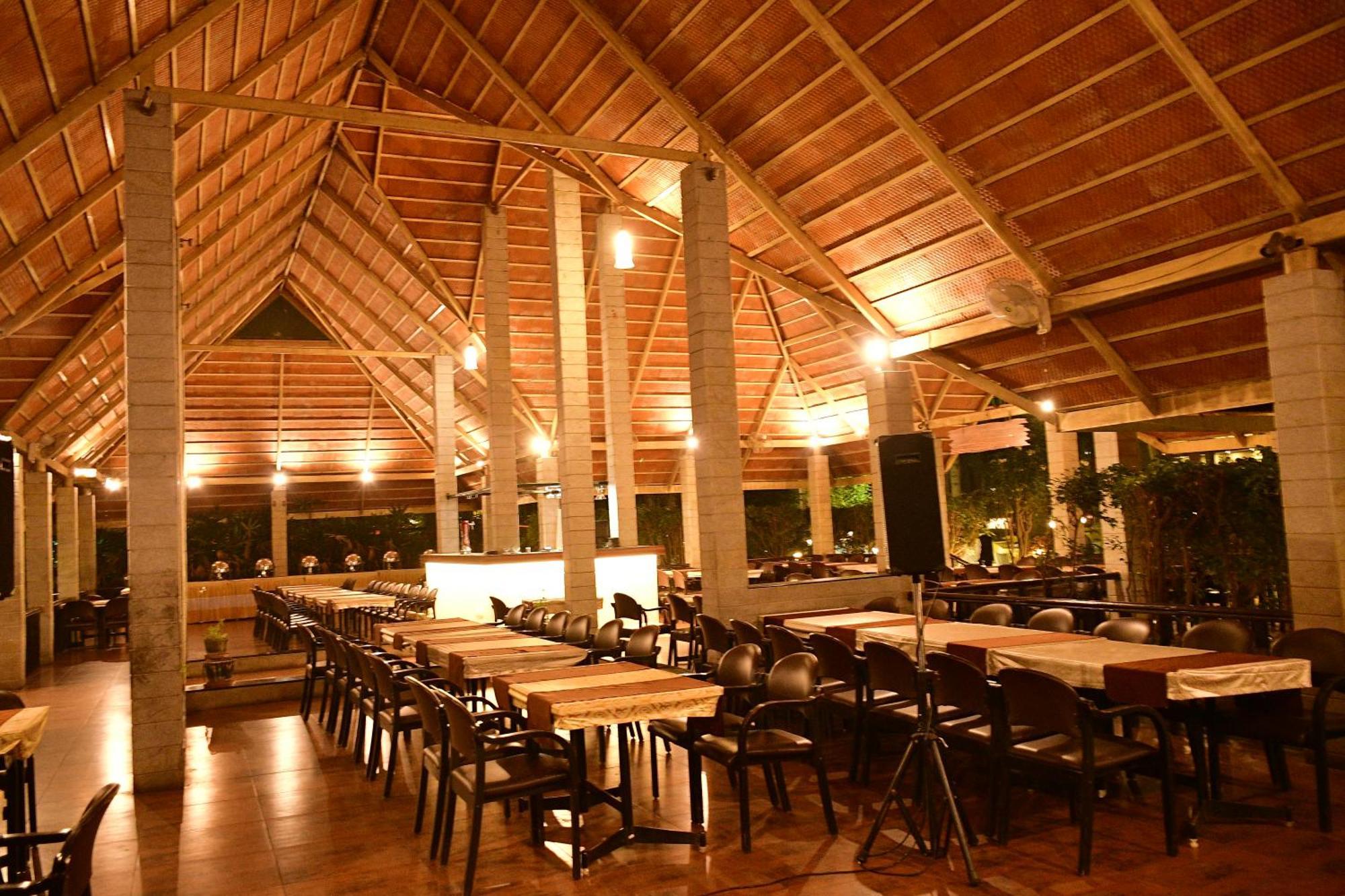 Nijaguna Resorts Chamrajnagar ภายนอก รูปภาพ